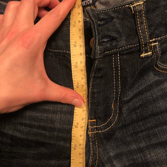 American Eagle Jeans - Picture 3 of 4
